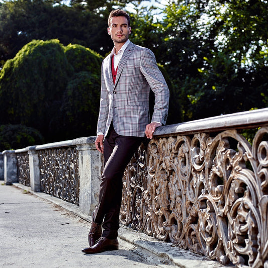 Men’s Trousers – Fit, Style and Fabric
