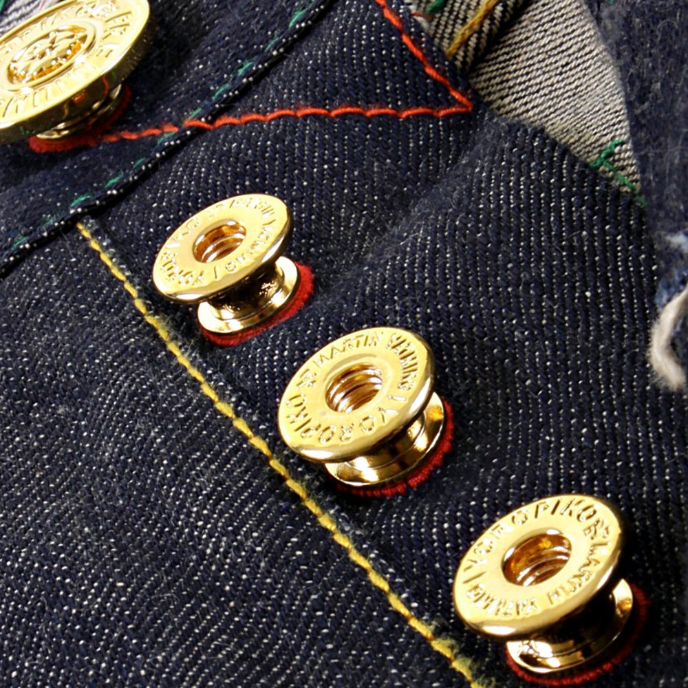 Gold plated button set