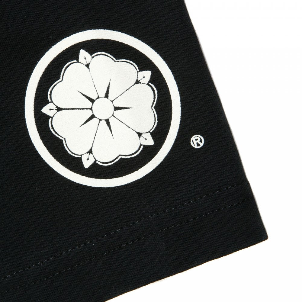 Black crew neck regular fit short sleeve t-shirt