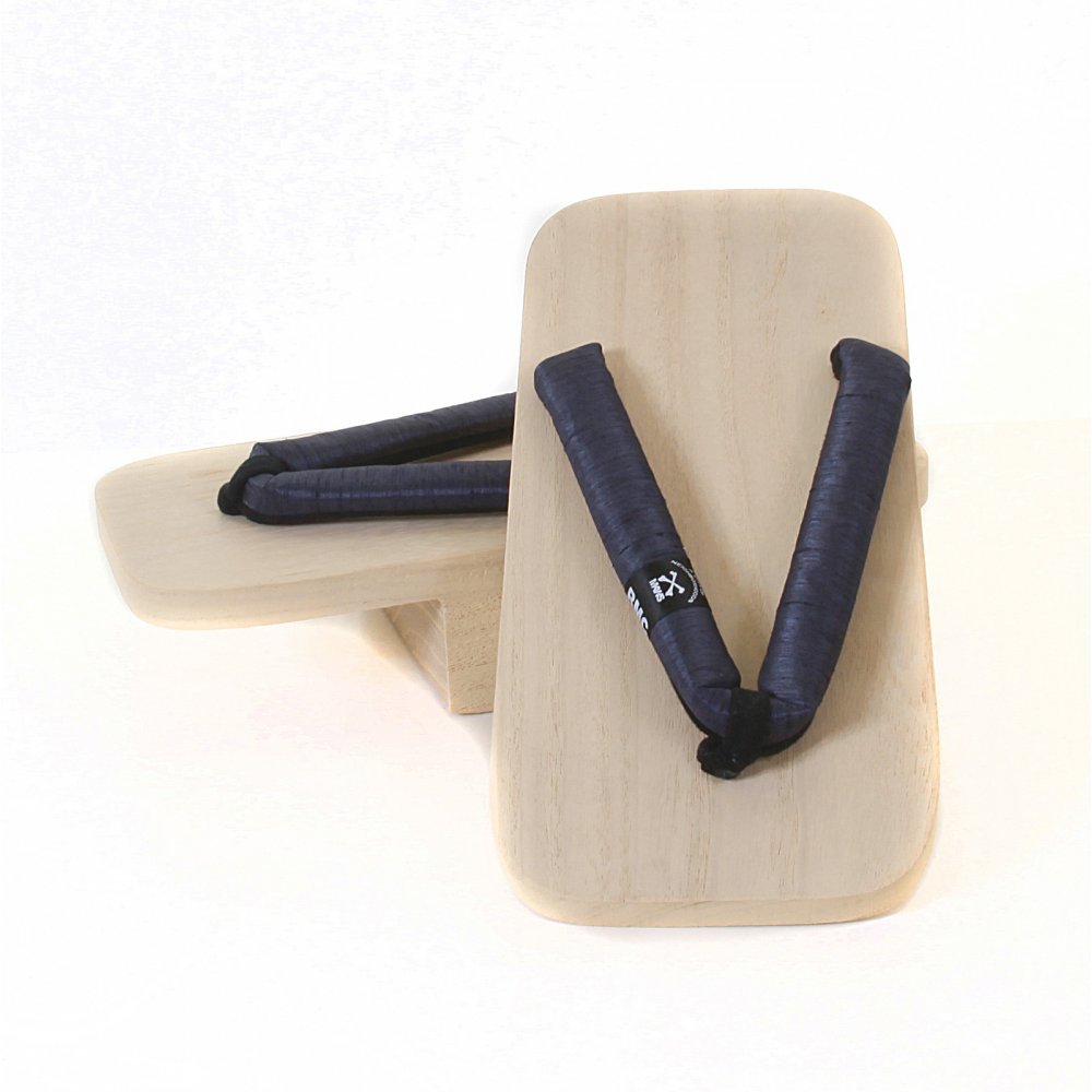 Unisex Traditional Geta Wooden Sandal with Navy Strap