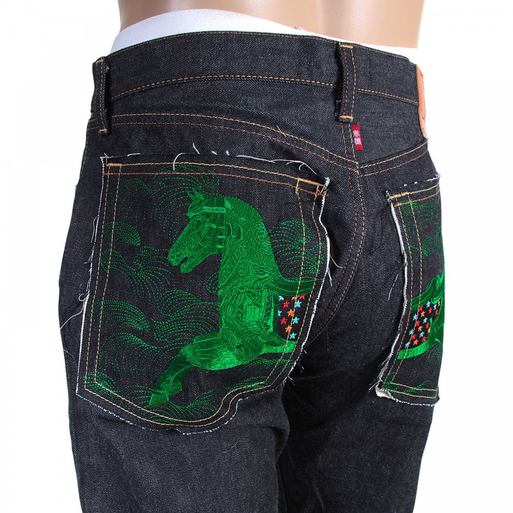 1001 Model Japanese Indigo Selvedge Raw Denim Jeans for Men with Green Embroidered Lucky Horse