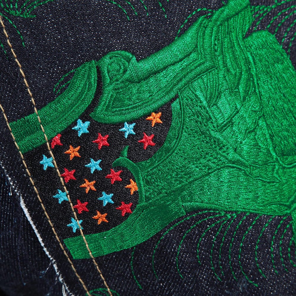 1001 Model Japanese Indigo Selvedge Raw Denim Jeans for Men with Green Embroidered Lucky Horse