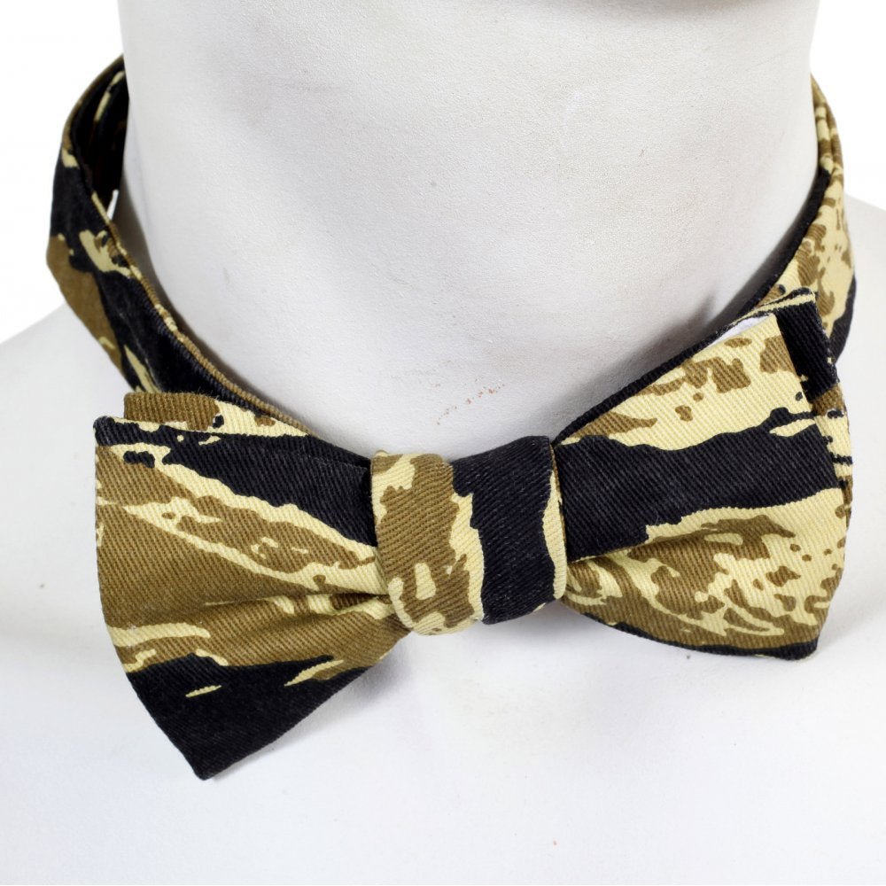 Rare Vintage Tiger Tea Camo Cotton Bow Tie for Men