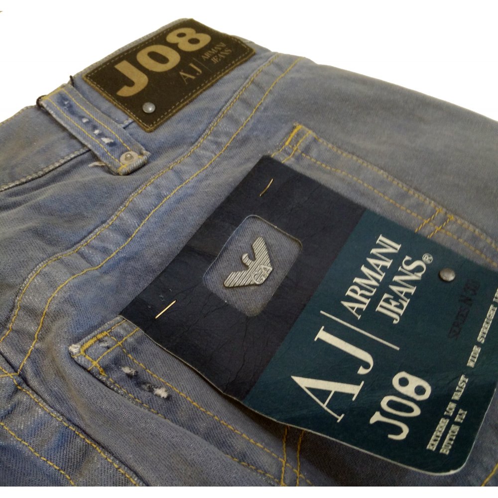 Limited Edition Low Waist Jeans by Armani available at Niro Fashion
