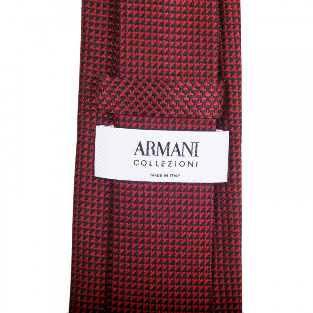 Red and Black Micro Patterned Silk Tie with Jacquard Logo Lining