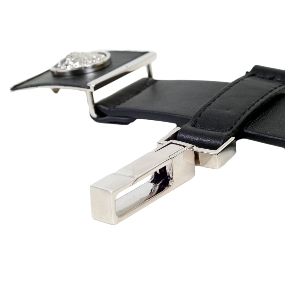 Black Leather Belt with a Silver Nickel Lion Head on A Square Buckle