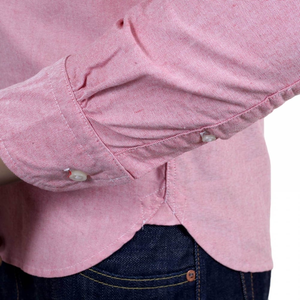 Slimmer Fit Long Sleeve Cotton SC25910 Button Down Red Oxford Shirt with Single Chest Pocket and Pleated Back