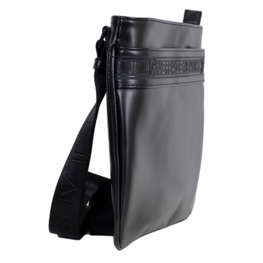 Nastro Logato E1YOBB32 Logo Front Panel Bag in Black with Front Pocket and Top Zip Closure