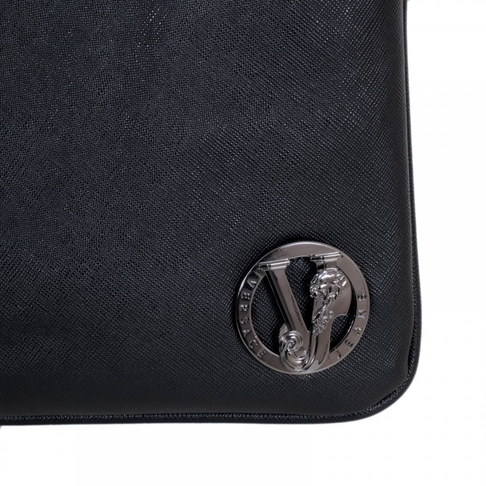 Tiger Eyelet Gunmetal Grey Logo E1YOBB44 Black Bag for Men with Top Zip Closure and Front Pocket