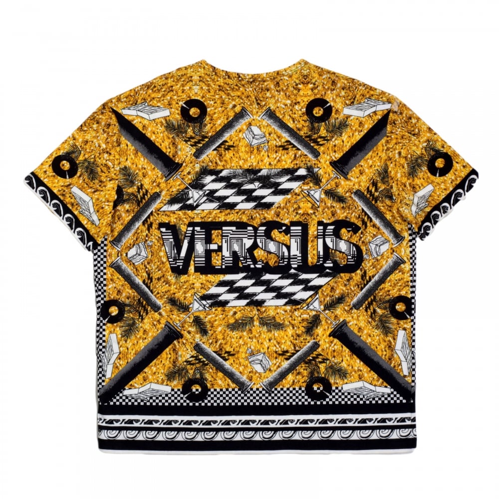 Mens Slimmer Fit Stretch Cotton Made Short Sleeve Crew Neck T Shirt with Custom Gold and Black Print