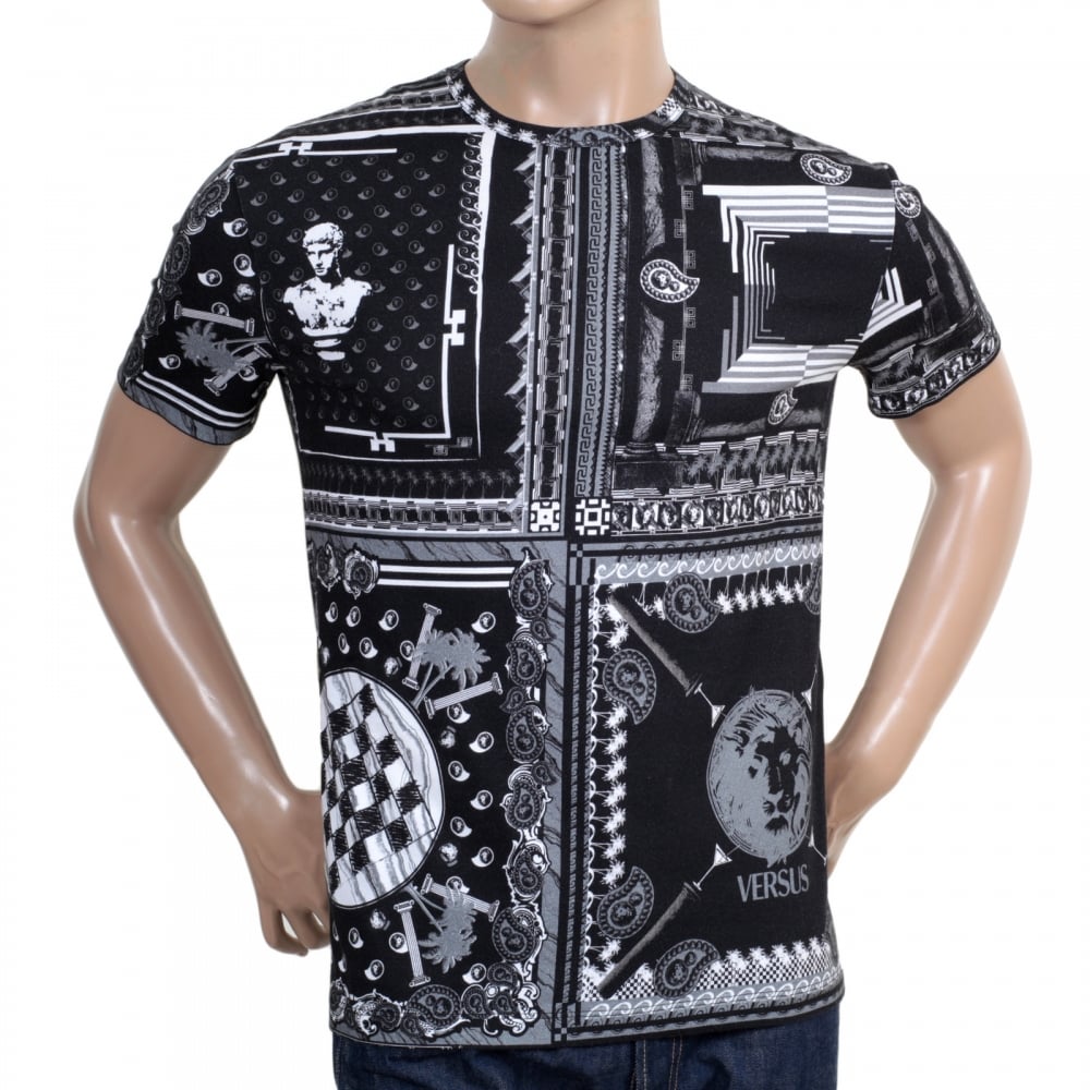 Mens Short Sleeve Stretch Cotton Slimmer Fit Crew Neck T Shirt with Black and White Print