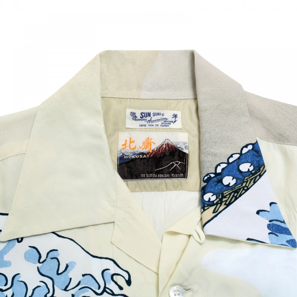 Limited Edition Sun Surf SS37576 Great Wave of Kanaqawa Regular Fit Short Sleeve Off White Hawaiian Shirt for Men