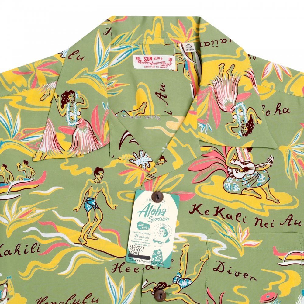 Sun Surf Short Sleeve Regular Fit SS37771 Hawaiian Hula printed Rayon Made Green Hawaiian Shirt for Men with Wooden Buttons